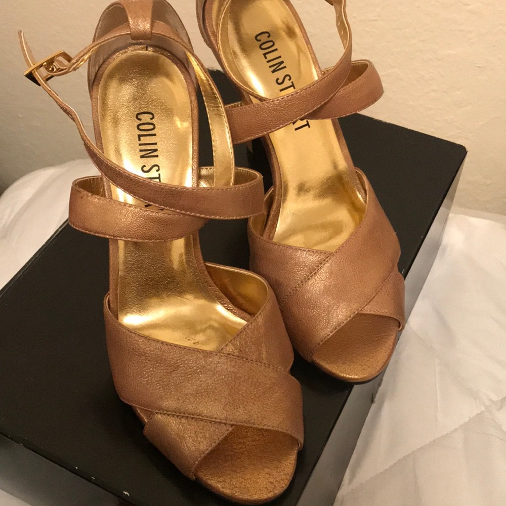 Dress sandals